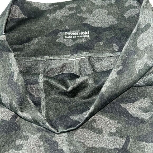 Fabletics On The Go PowerHold High Waisted Capri Legging - Picture 8 of 8